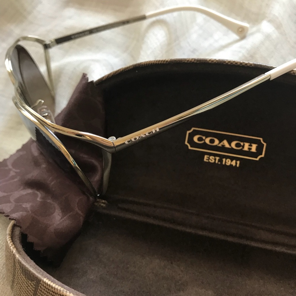 “Coach” sunglasses - Picture 2 of 5